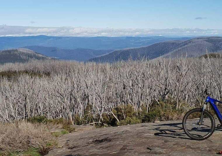 stunning view of lake mountain mountain bike track